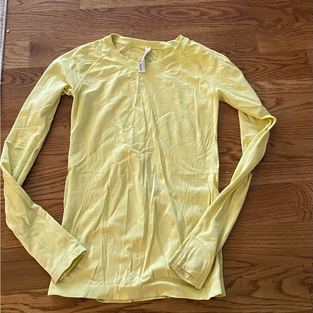Athleta Lemon Long Sleeve Women's Top